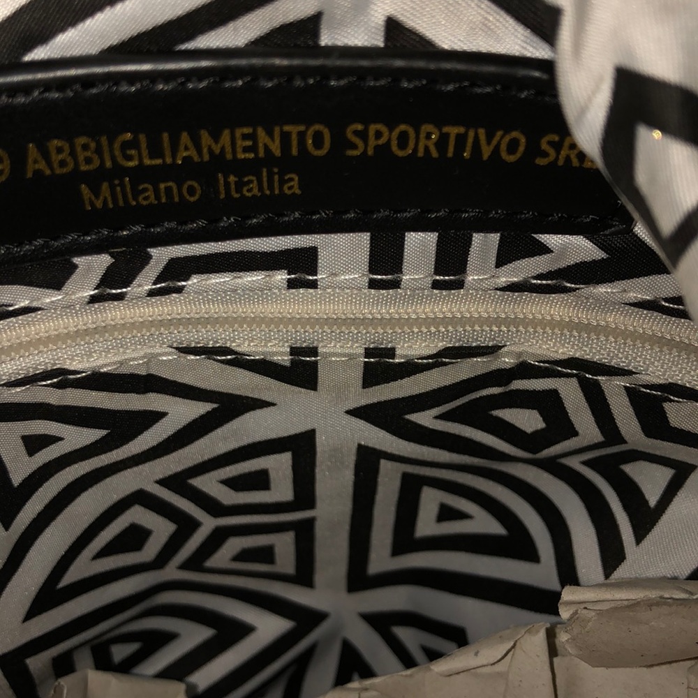 Handbag - Picture 5 of 8